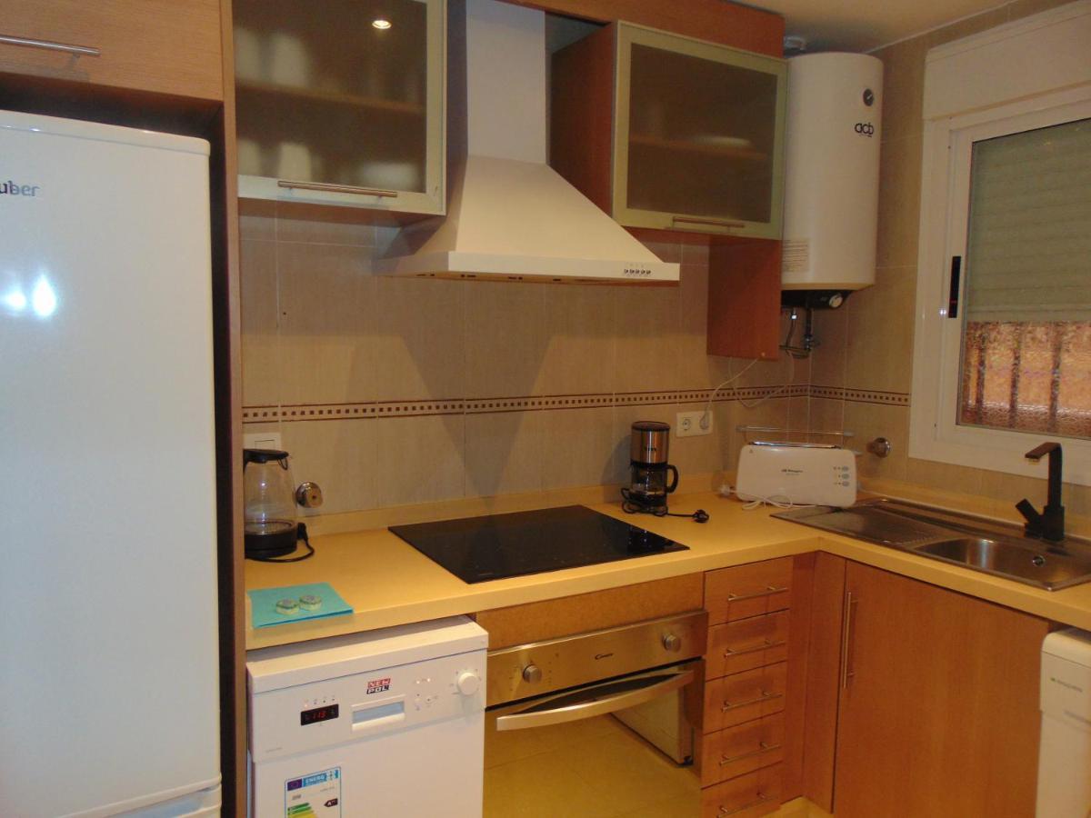 Apartamentos Varios Con 2 Dorm En Marina Dor , La Playa De Amplaries 47 , Vista Lateral Al Mar โอโรเปซาเดลมาร์ ภายนอก รูปภาพ